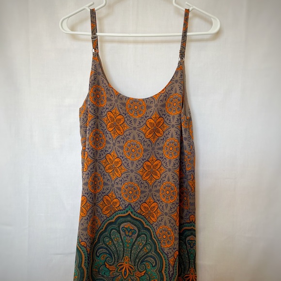 Cabi boho patterned Sleeveless blouse size Small - Picture 4 of 4